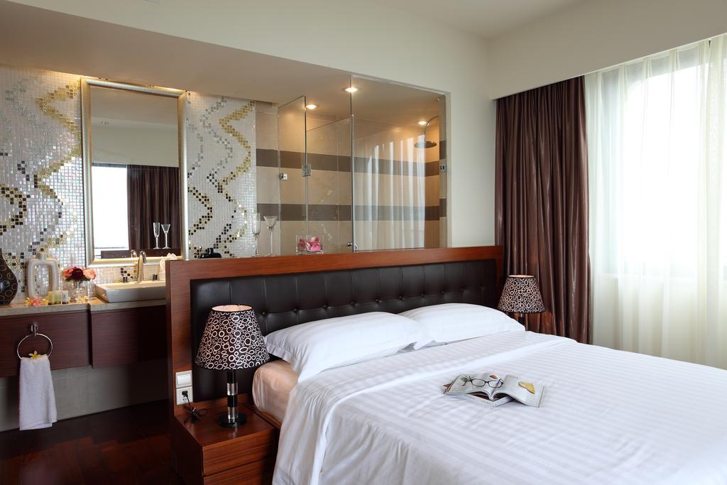 Lacosta Seaside Resort Hotel Sanya Санья Экстерьер фото