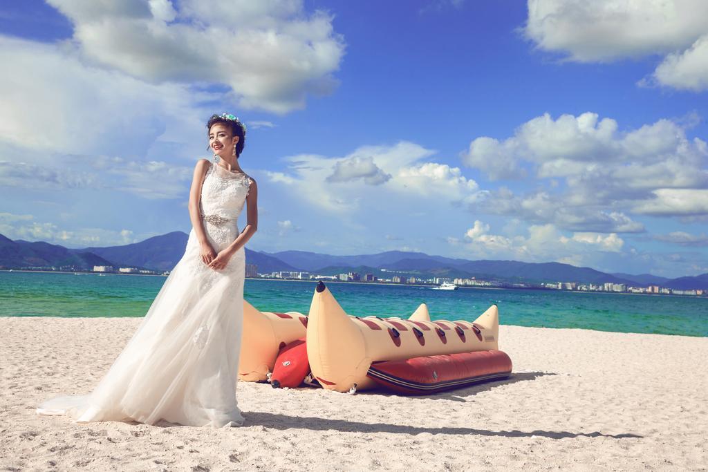 Lacosta Seaside Resort Hotel Sanya Санья Экстерьер фото